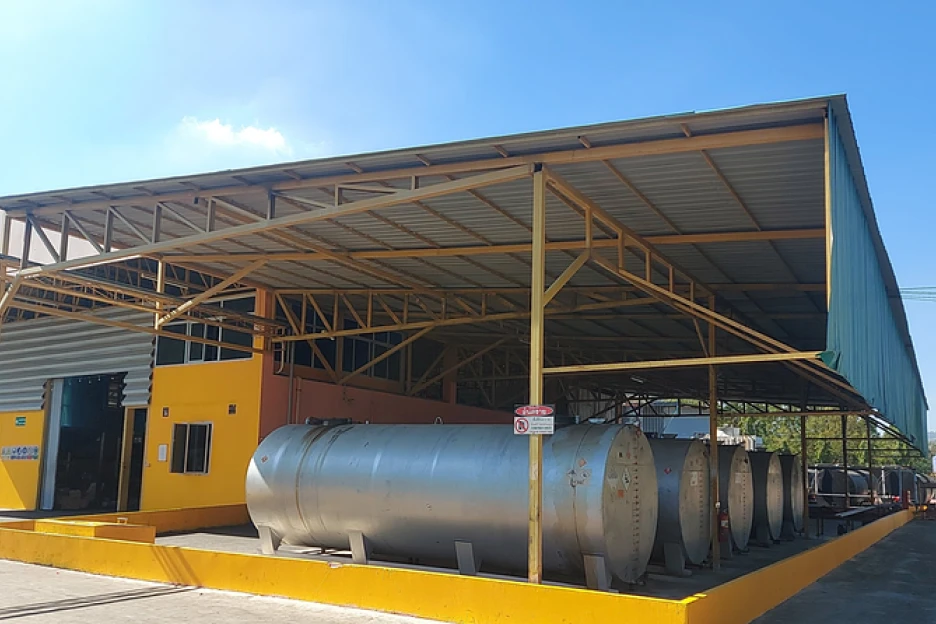 Example of supplier audit for unused
				material disposal